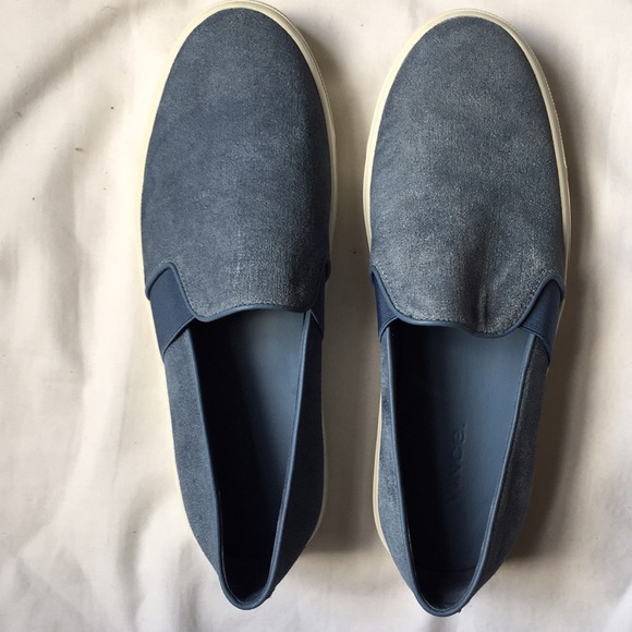 Vince Blair-12 Embossed Suede Slip-On Sneakers - Picture 3 of 8